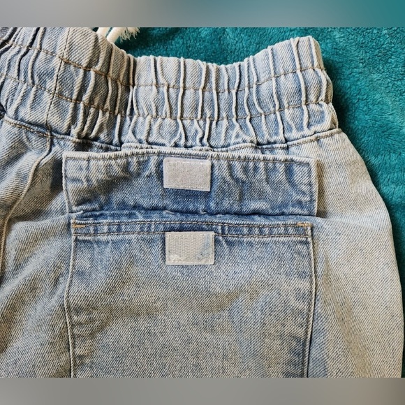 Forever 21 Light Wash Denim Drawstring Shorts Size Small - Picture 3 of 8